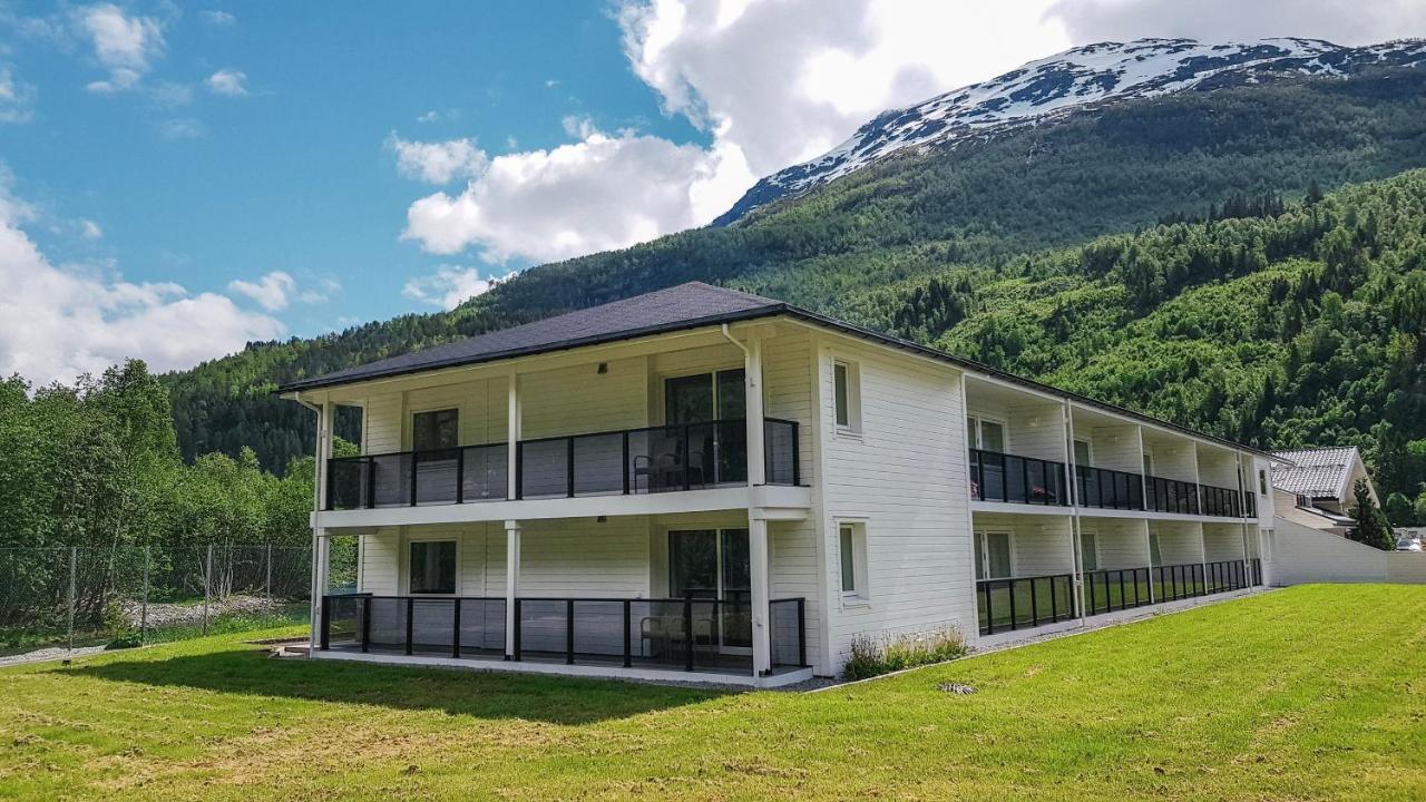 Loen Apartments Екстер'єр фото