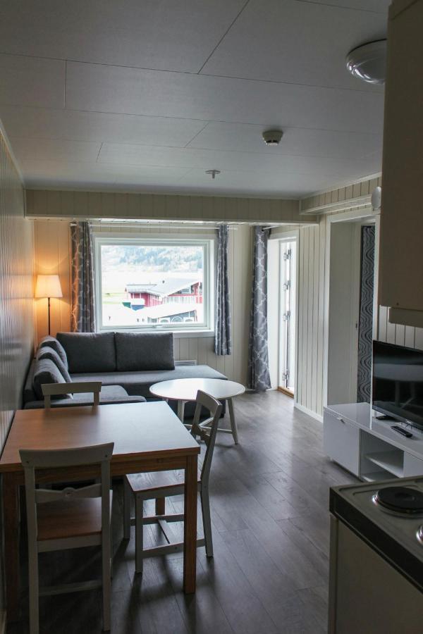 Loen Apartments Екстер'єр фото