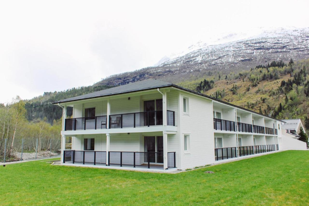 Loen Apartments Екстер'єр фото