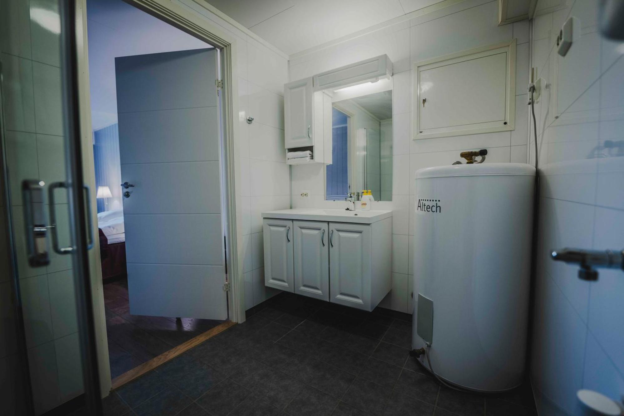 Loen Apartments Екстер'єр фото